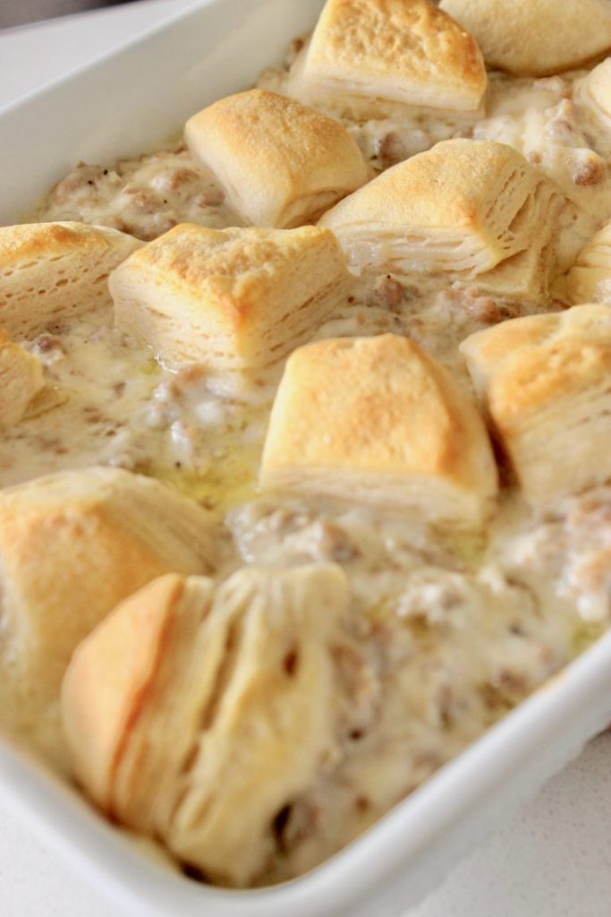 Biscuits and Gravy Casserole Recipe