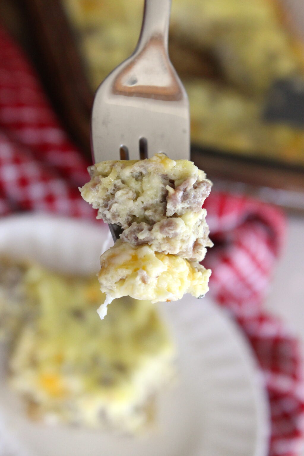 Easy Breakfast Sausage Quiche Recipe (Family FAVORITE!)