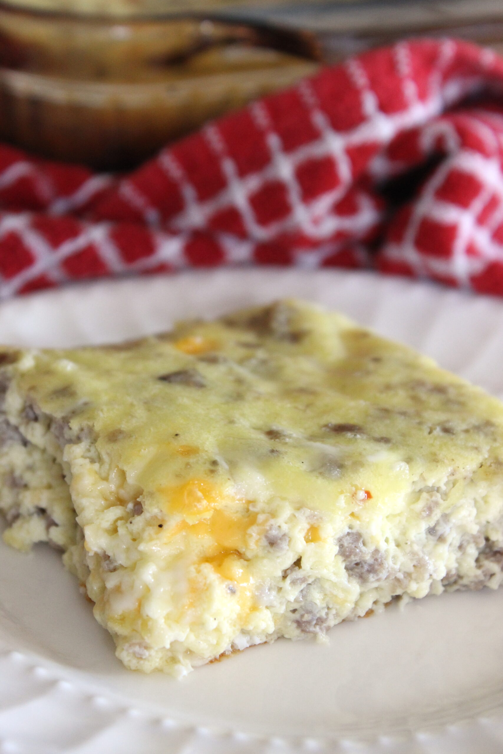 Easy Breakfast Sausage Quiche Recipe (Family FAVORITE!)